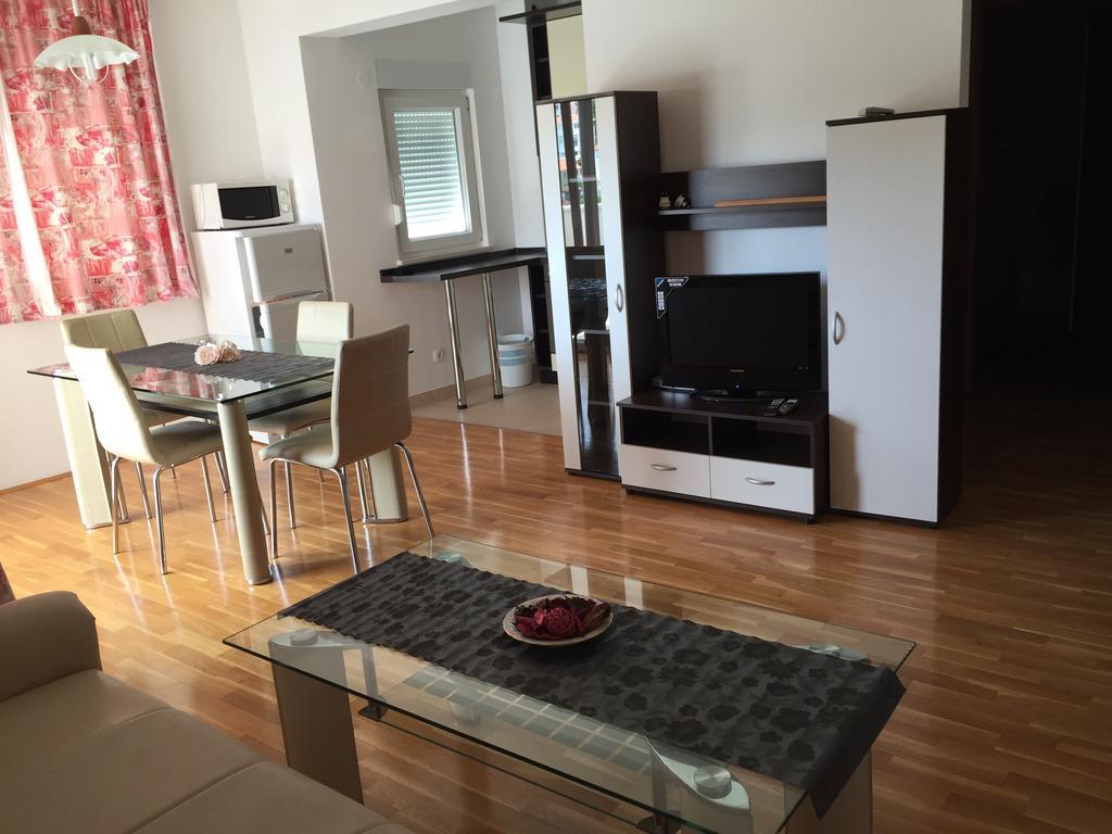 Apartments Villa Plaza Trogir Extérieur photo