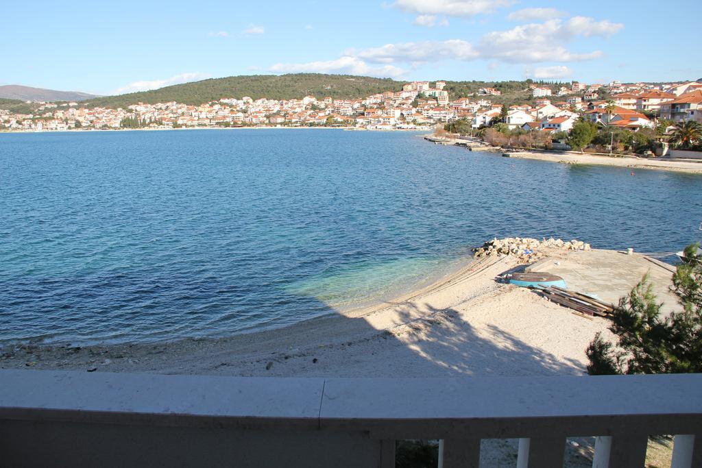 Apartments Villa Plaza Trogir Chambre photo