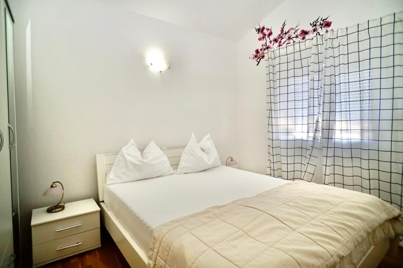Apartments Villa Plaza Trogir Extérieur photo
