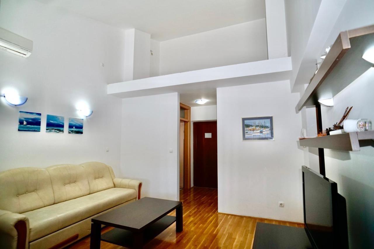 Apartments Villa Plaza Trogir Extérieur photo