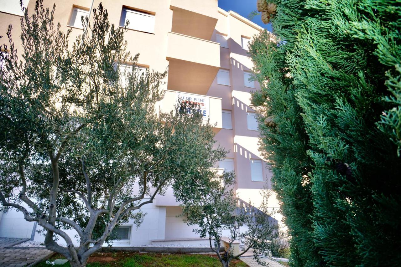 Apartments Villa Plaza Trogir Extérieur photo